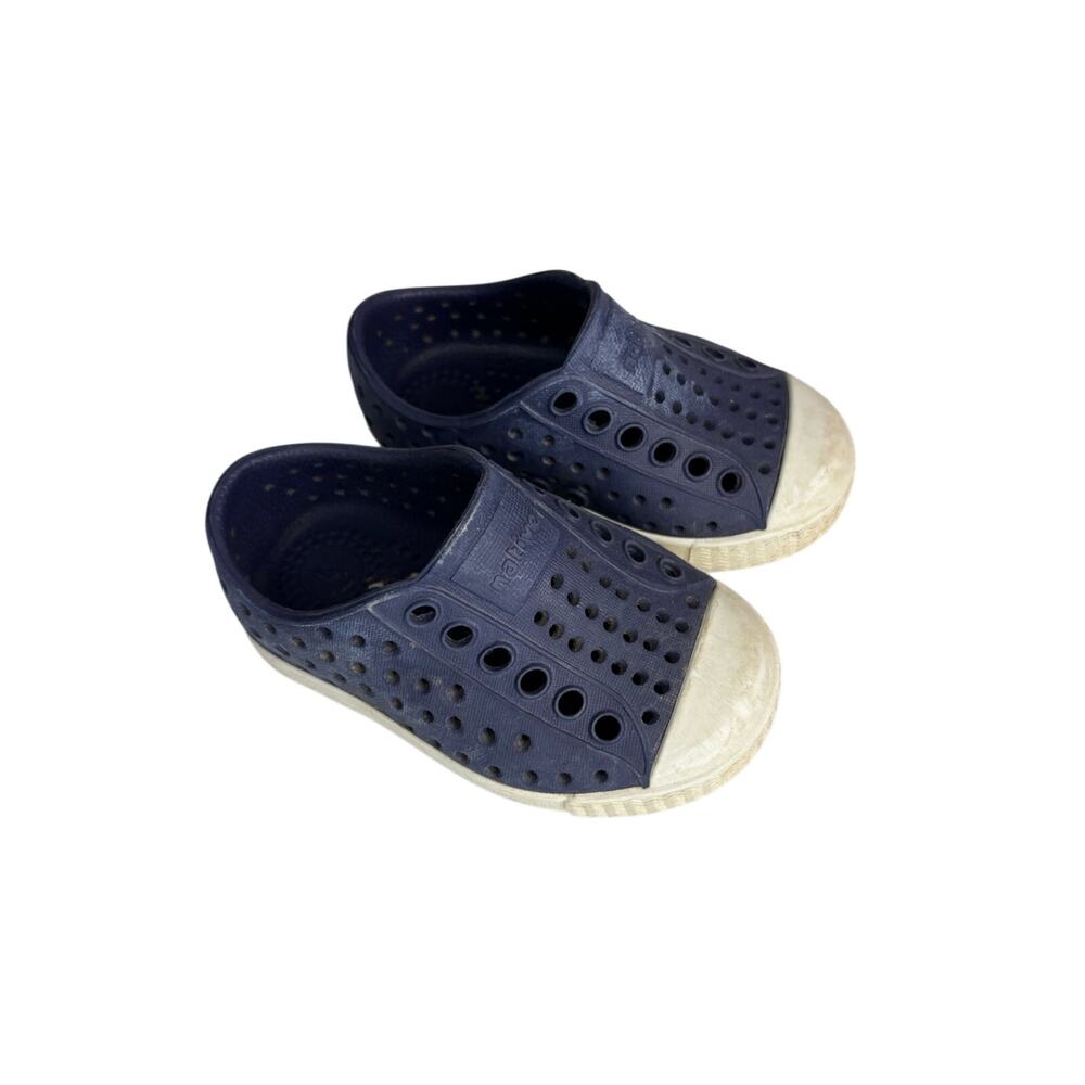 Native Jefferson Navy Blue Sandals 
Infant Size 4